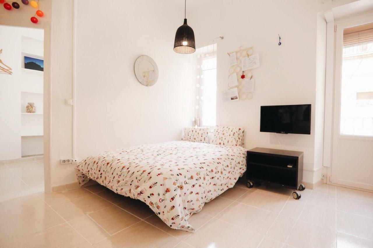 Amparito Apartment - Casc Antic Tarragona Exterior photo